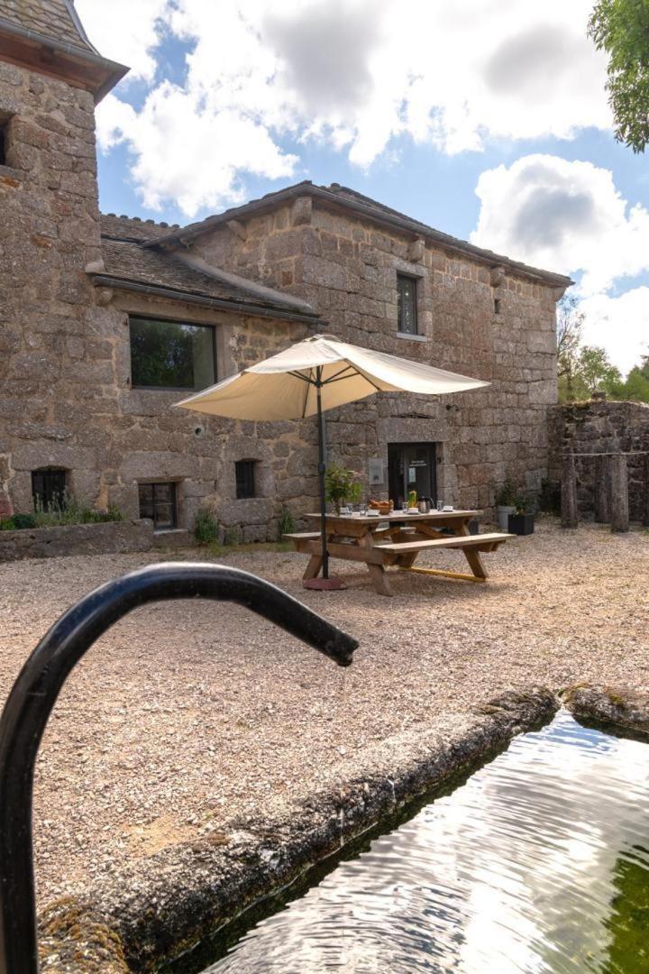 Gite De La Grange - Domaine De Coulagnettes Serverette Exteriér fotografie